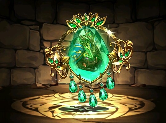 豊樹龍・シルヴァのブローチ